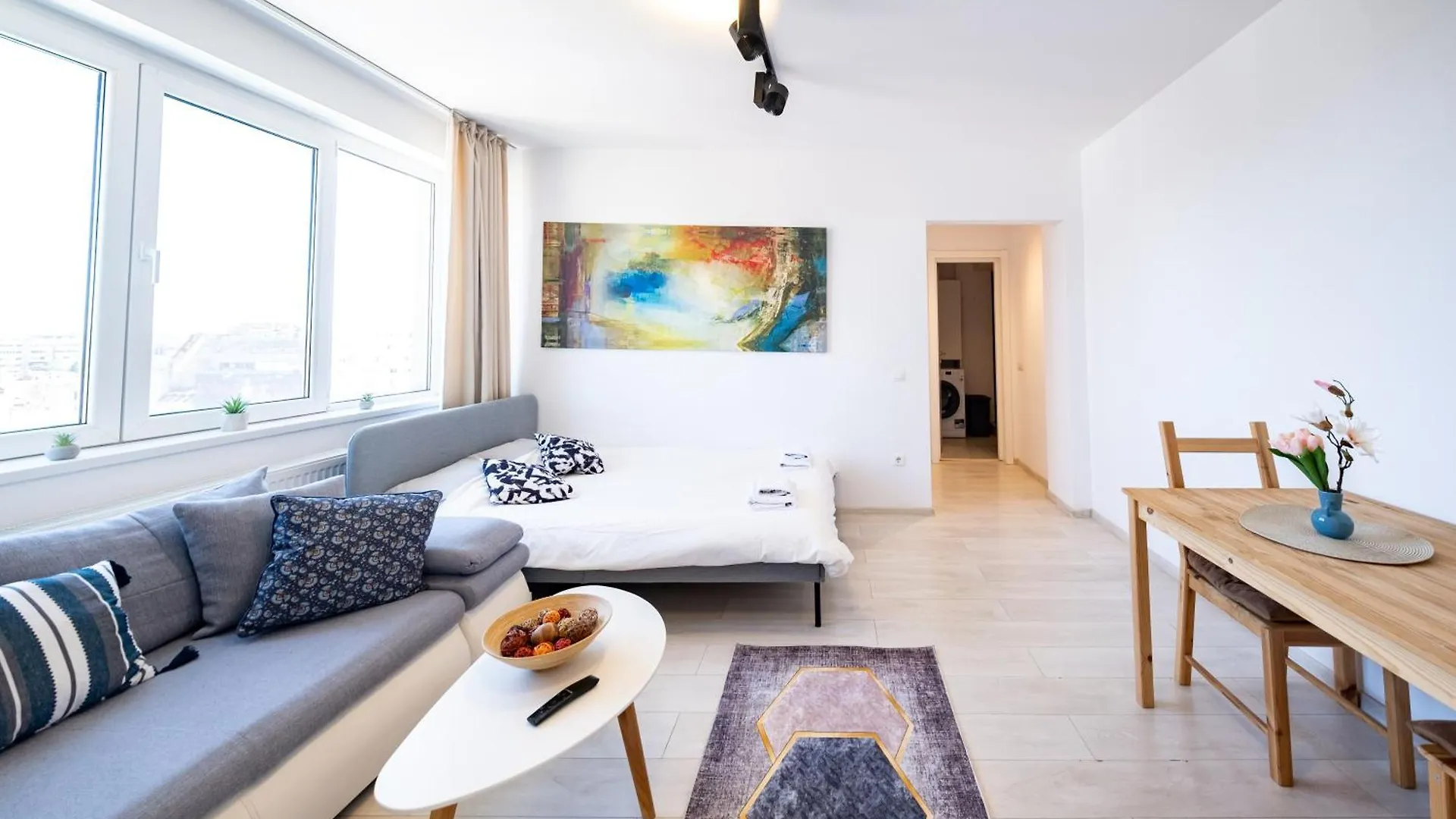 Ultracentral Romana 2 Bucharest Apartment